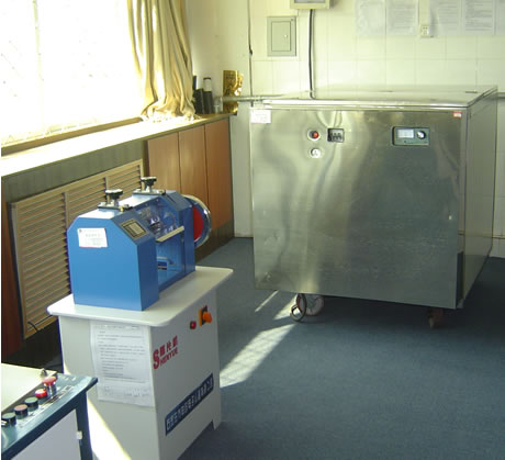 檢測(cè)設(shè)備